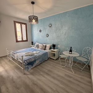 Room Marian